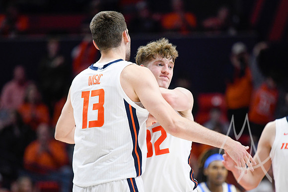 COLLEGE BASKETBALL: FEB 11 UCLA at Illinois