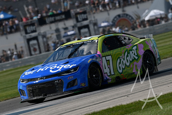AUTO: JUL 31 NASCAR Cup Series Verizon 200 at the Brickyard