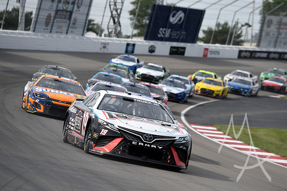 AUTO: JUN 05 NASCAR Cup Series Enjoy Illinois 300 Presented by TicketSmarter