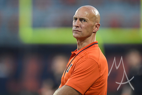 COLLEGE FOOTBALL: AUG 29 Eastern Illinois at Illinois