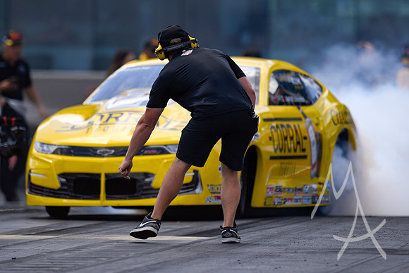 AUTO: APR 26 NHRA American Rebel Light 4-Wide Nationals