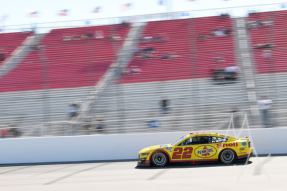 AUTO: JUN 03 NASCAR Cup Series Enjoy Illinois 300 Presented by TicketSmarter