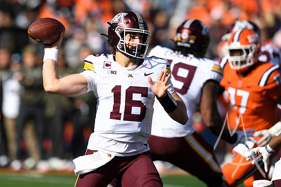 COLLEGE FOOTBALL: NOV 02 Minnesota at Illinois