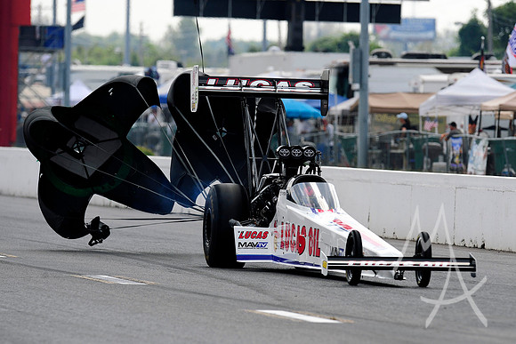 AUTO: SEP 25 NHRA - AAA Insurance Midwest Nationals