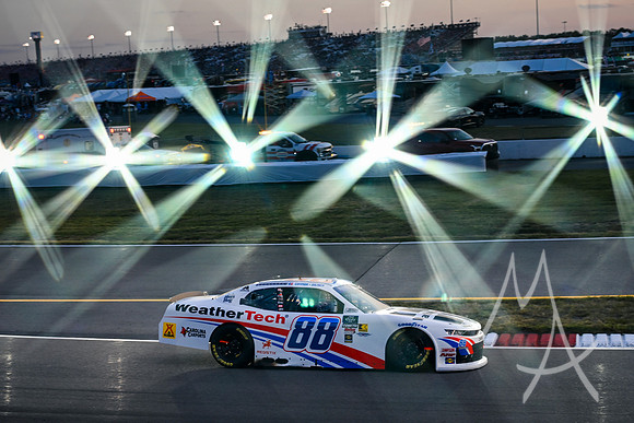 AUTO: SEP 06 NASCAR Xfinity Series Nu Way 200 Sauced by Blues Hog