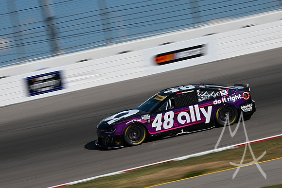 AUTO: SEP 06 NASCAR Cup Series Enjoy Illinois 300