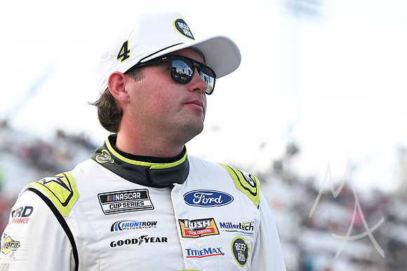 AUTO: SEP 06 NASCAR Cup Series Enjoy Illinois 300