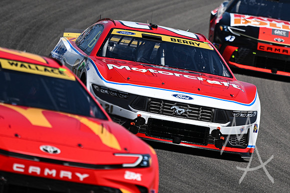 AUTO: SEP 07 NASCAR Cup Series Enjoy Illinois 300