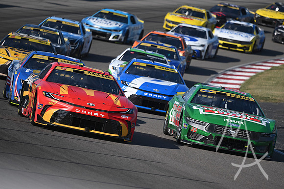 AUTO: SEP 07 NASCAR Cup Series Enjoy Illinois 300