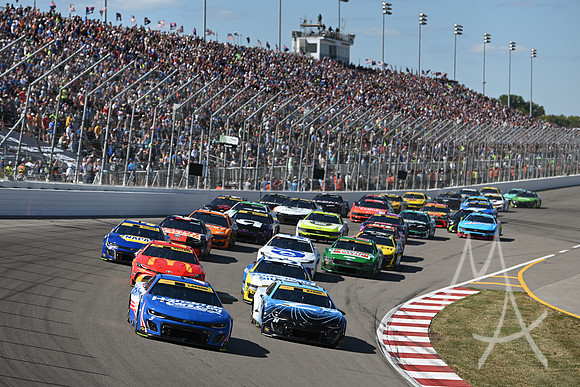 AUTO: SEP 07 NASCAR Cup Series Enjoy Illinois 300
