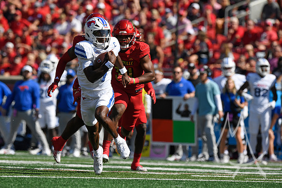 COLLEGE FOOTBALL: OCT 05 SMU at Louisville