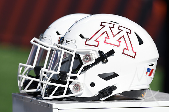 COLLEGE FOOTBALL: OCT 15 Minnesota at Illinois