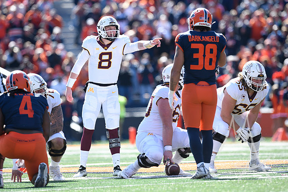 COLLEGE FOOTBALL: OCT 15 Minnesota at Illinois