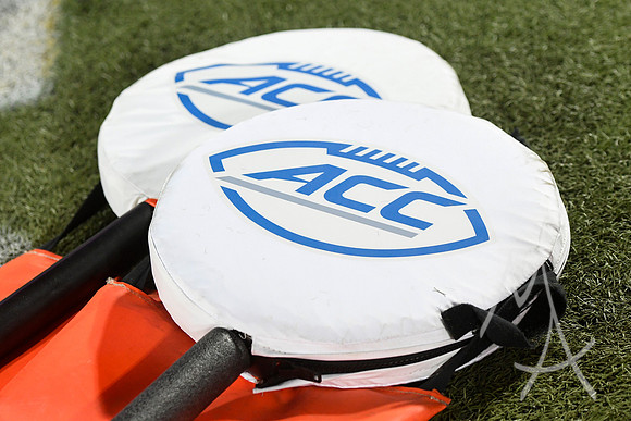 COLLEGE FOOTBALL: OCT 22 Pitt at Louisville