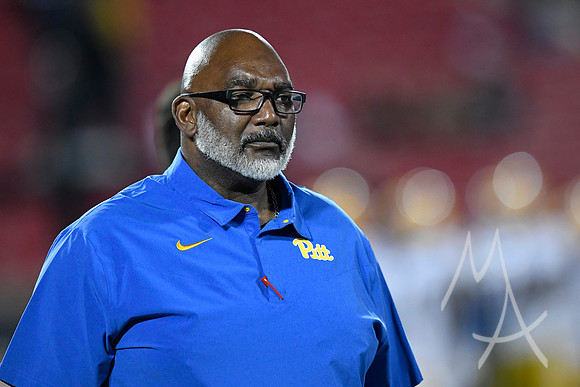 COLLEGE FOOTBALL: OCT 22 Pitt at Louisville