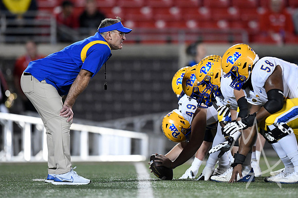 COLLEGE FOOTBALL: OCT 22 Pitt at Louisville