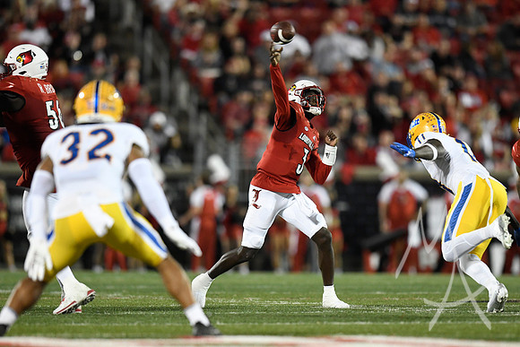 COLLEGE FOOTBALL: OCT 22 Pitt at Louisville