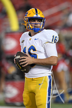 COLLEGE FOOTBALL: OCT 22 Pitt at Louisville