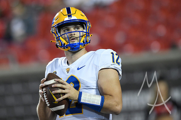 COLLEGE FOOTBALL: OCT 22 Pitt at Louisville