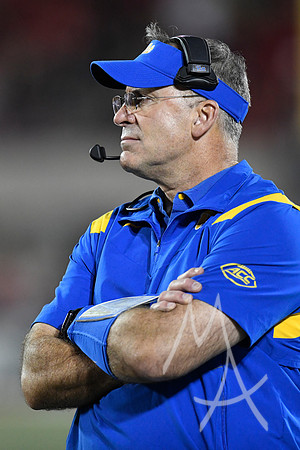 COLLEGE FOOTBALL: OCT 22 Pitt at Louisville