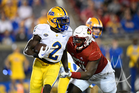 COLLEGE FOOTBALL: OCT 22 Pitt at Louisville