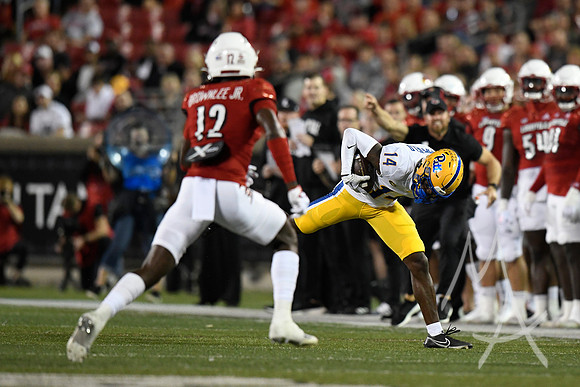 COLLEGE FOOTBALL: OCT 22 Pitt at Louisville