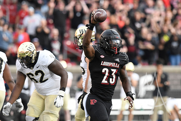 COLLEGE FOOTBALL: OCT 29 Wake Forest at Louisville