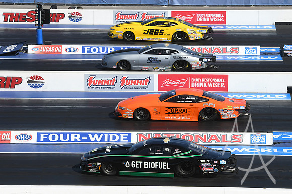 AUTO: APR 01 NHRA Four-Wide Nationals