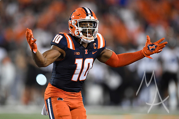 COLLEGE FOOTBALL: AUG 29 Eastern Illinois at Illinois