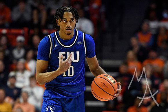 E Illinois Illinois Basketball