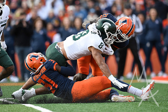 COLLEGE FOOTBALL: NOV 05 Michigan State at Illinois