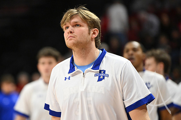COLLEGE BASKETBALL: DEC 21 Indiana State at Illinois State