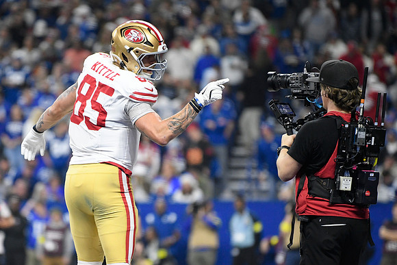 NFL: DEC 22 49ers at Colts