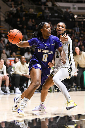 COLLEGE BASKETBALL: JAN 11 Women's Washington at Purdue