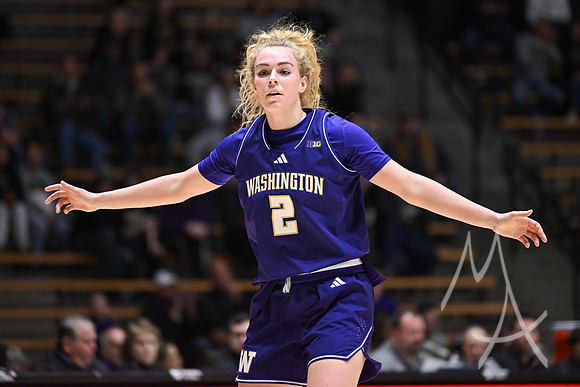 COLLEGE BASKETBALL: JAN 11 Women's Washington at Purdue