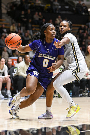 COLLEGE BASKETBALL: JAN 11 Women's Washington at Purdue