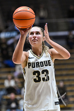 COLLEGE BASKETBALL: JAN 11 Women's Washington at Purdue