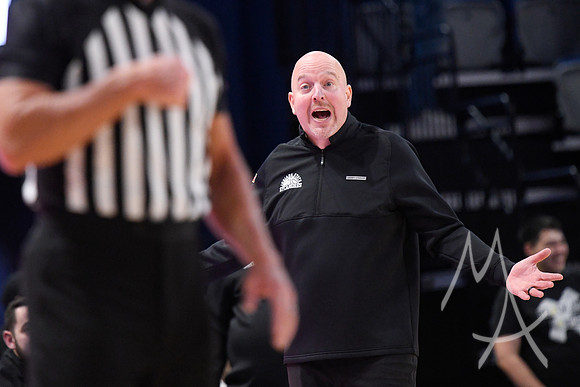 COLLEGE BASKETBALL: JAN 14 Illinois State at Indiana State