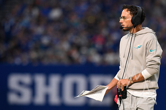 NFL: OCT 20 Dolphins at Colts