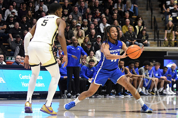 COLLEGE BASKETBALL: DEC 07 Hofstra at Purdue