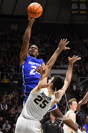 COLLEGE BASKETBALL: DEC 07 Hofstra at Purdue