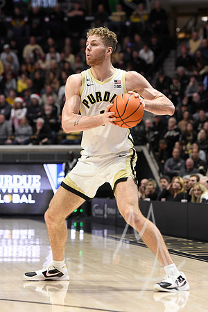 COLLEGE BASKETBALL: DEC 07 Hofstra at Purdue