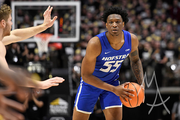 COLLEGE BASKETBALL: DEC 07 Hofstra at Purdue