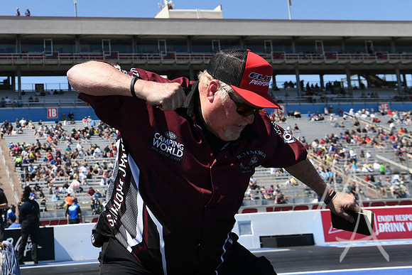 AUTO: APR 01 NHRA Four-Wide Nationals
