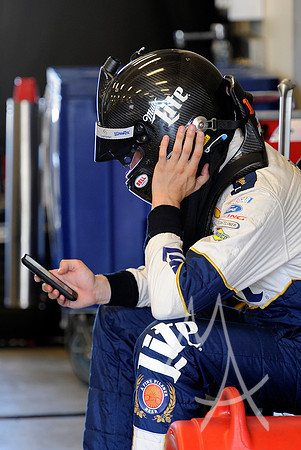 AUTO: JUL 24 NASCAR Sprint Cup Series - Crown Royal Presents The Jeff Kyle 400 At The Brickyard