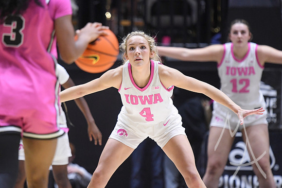 COLLEGE BASKETBALL: FEB 19 Women's Iowa at Purdue