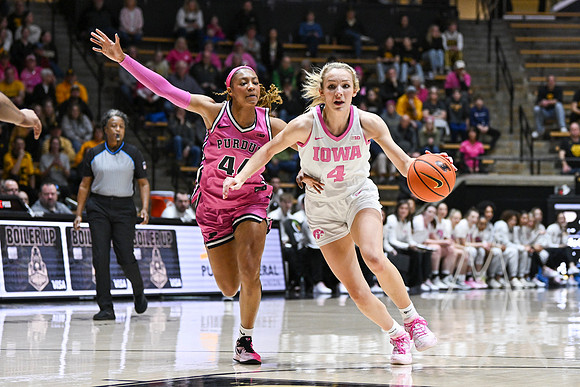 COLLEGE BASKETBALL: FEB 19 Women's Iowa at Purdue