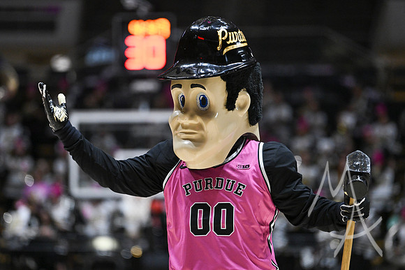 COLLEGE BASKETBALL: FEB 19 Women's Iowa at Purdue