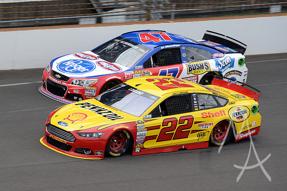 AUTO: JUL 26 NASCAR Sprint Cup Series - Crown Royal Presents The Jeff Kyle 400 At The Brickyard