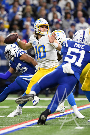 NFL: DEC 26 Chargers at Colts